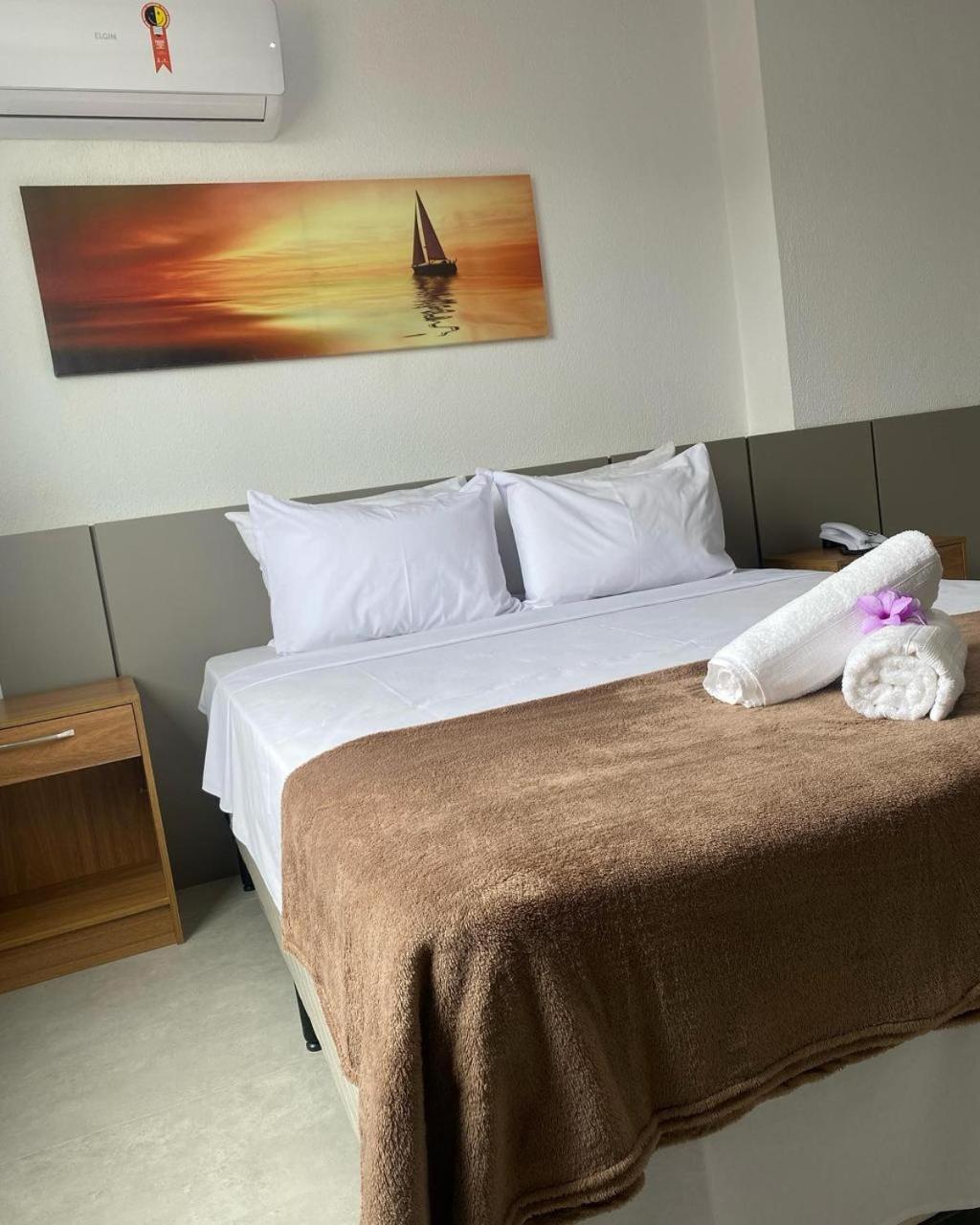 Quarto Duplo